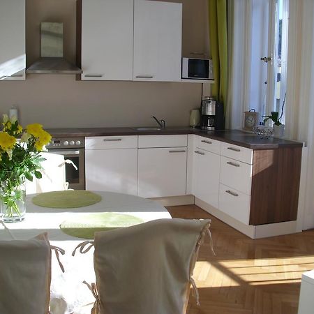 Apartment In City Center - Morassi Karlovy Vary Esterno foto