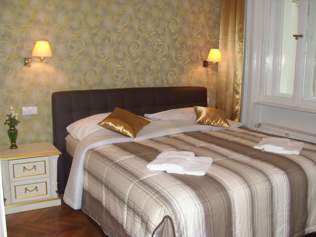 Apartment In City Center - Morassi Karlovy Vary Camera foto