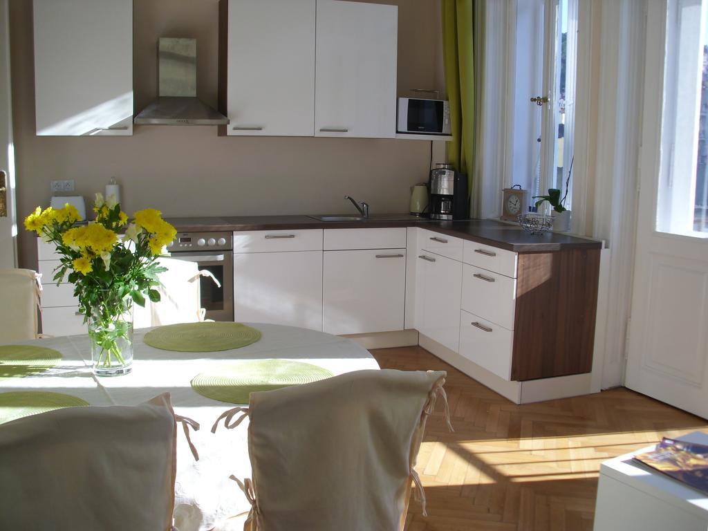 Apartment In City Center - Morassi Karlovy Vary Esterno foto