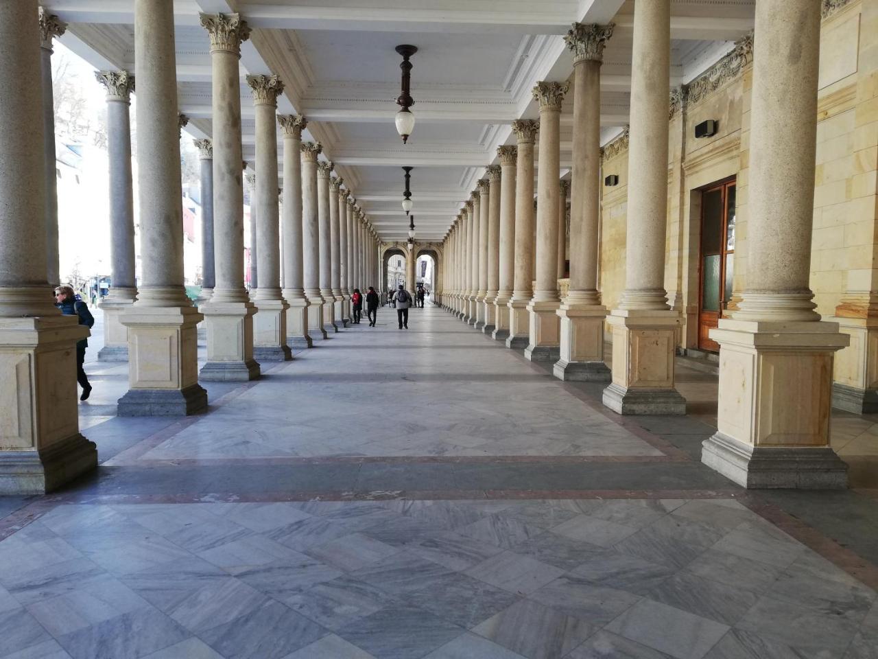 Apartment In City Center - Morassi Karlovy Vary Esterno foto